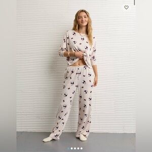 NWT AE Plush Snoopy Pant Pajama Set